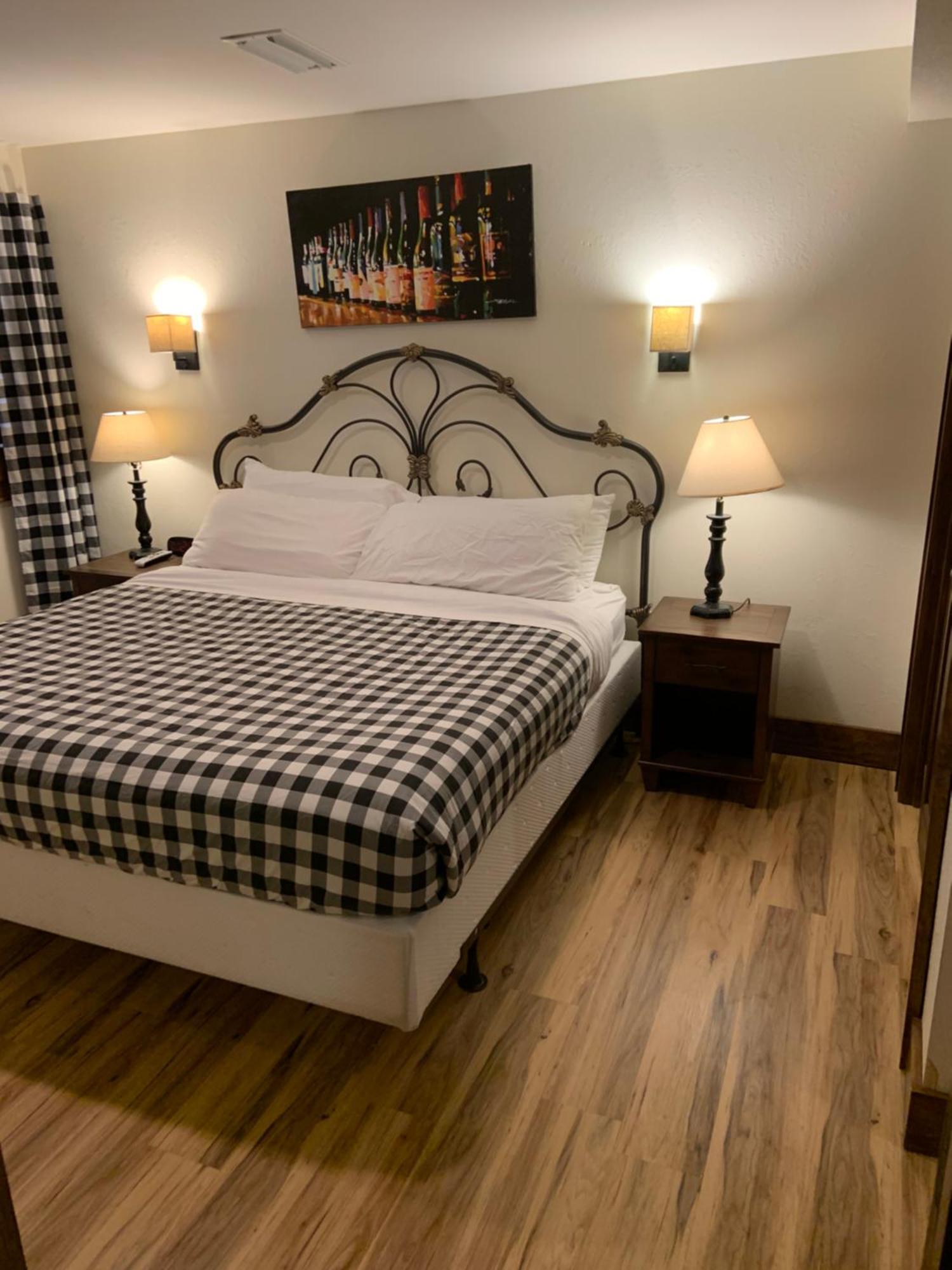 The Inn At Shady Lawn Newland 外观 照片